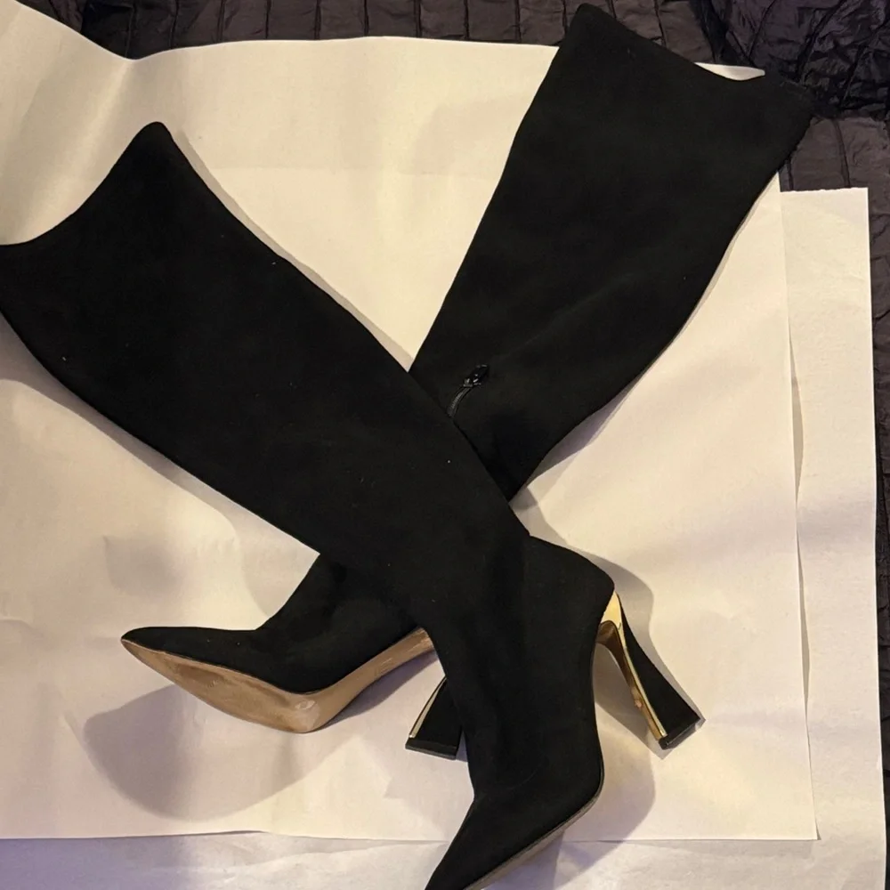 JLO Jennifer Lopez Elegant Black and Gold Over-the-Knee Boots